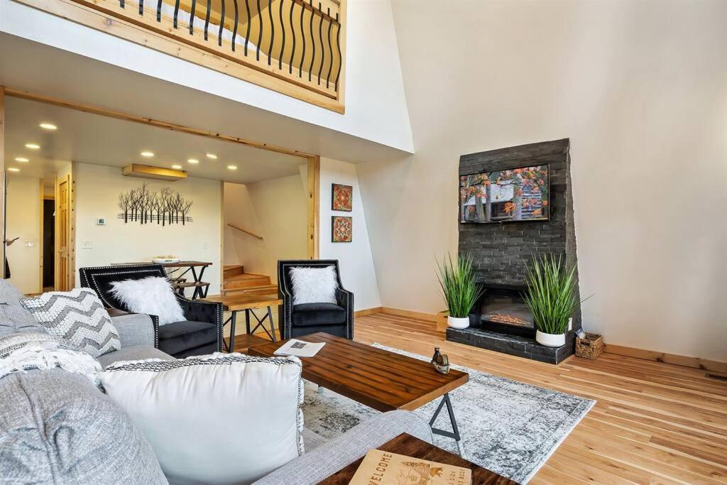 Villa Secluded Mtn View New! 10 Mins To Gatlinburg Or Park Esterno foto
