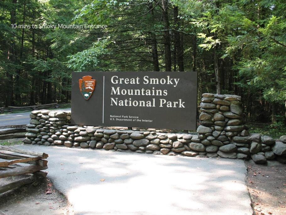 Villa Secluded Mtn View New! 10 Mins To Gatlinburg Or Park Esterno foto